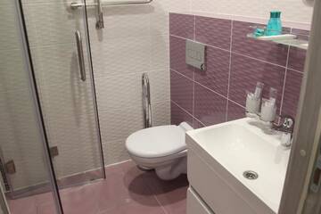 Фото номера Семейный двухместный номер с 1 кроватью Отель Berezka Health Resort &amp; SPA г. Солигорск 6