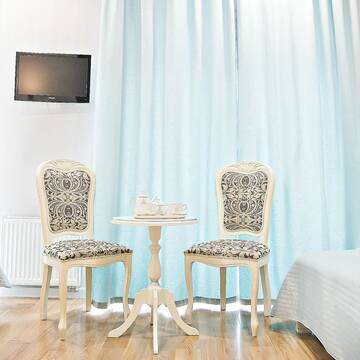 Фото номера Двухместный номер с 2 отдельными кроватями Отель Berezka Health Resort &amp; SPA г. Солигорск 2