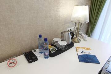 Фото номера Улучшенный двухместный номер с 1 кроватью Отель Hotel Alesya г. Солигорск 5
