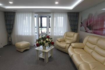 Фото номера Люкс с кроватью размера &quot;king-size&quot; и джакузи Отель Hotel Alesya г. Солигорск 3
